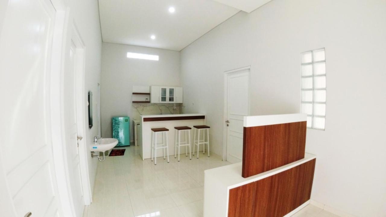 יוגיאקרטה Omah Bondi Family Homestay By Fh Stay מראה חיצוני תמונה